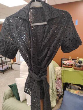 Fuentecapala Black Eyelet Embroidered Wrap Blouse Puff Sleeve Size 40 US 6